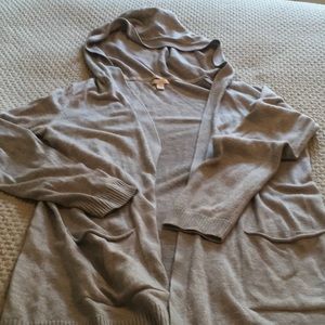 Gray hooded GAP sweater